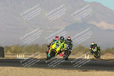 media/Dec-07-2024-CVMA (Sat) [[21c5f1ef85]]/Race 12-Supersport Middleweight/